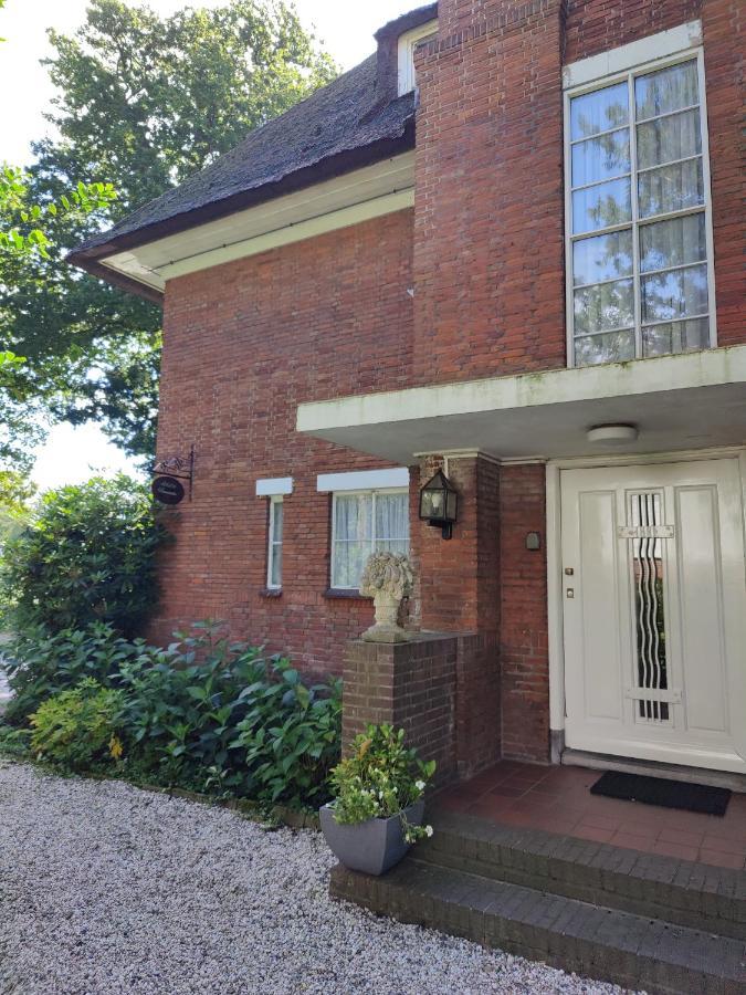 Vrijstaande Rietgedekte Villa Nabij Uitvalswegen Wassenaar Exterior foto